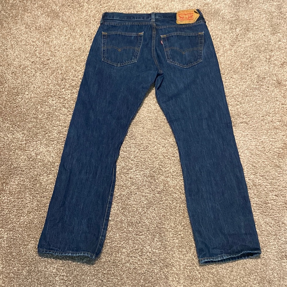 Men’s Levi’s jeans